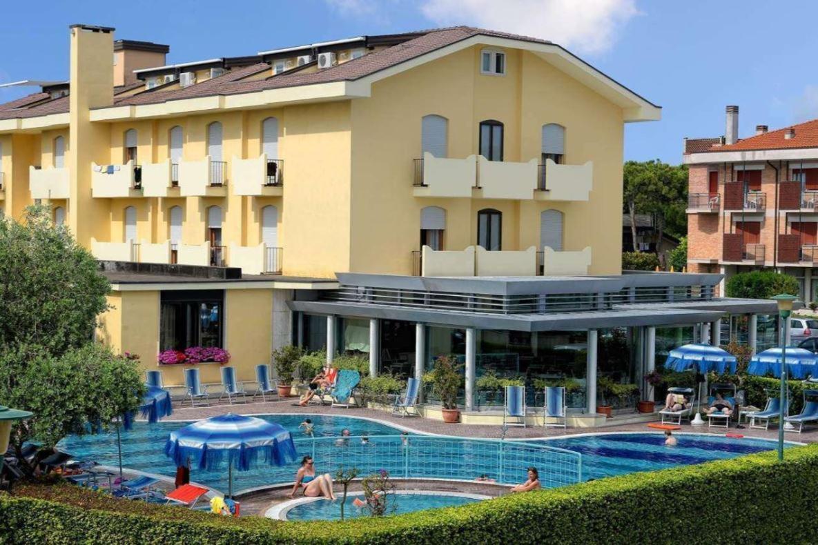 Hotel Junior Ca' di Valle Cavallino-Treporti Esterno foto