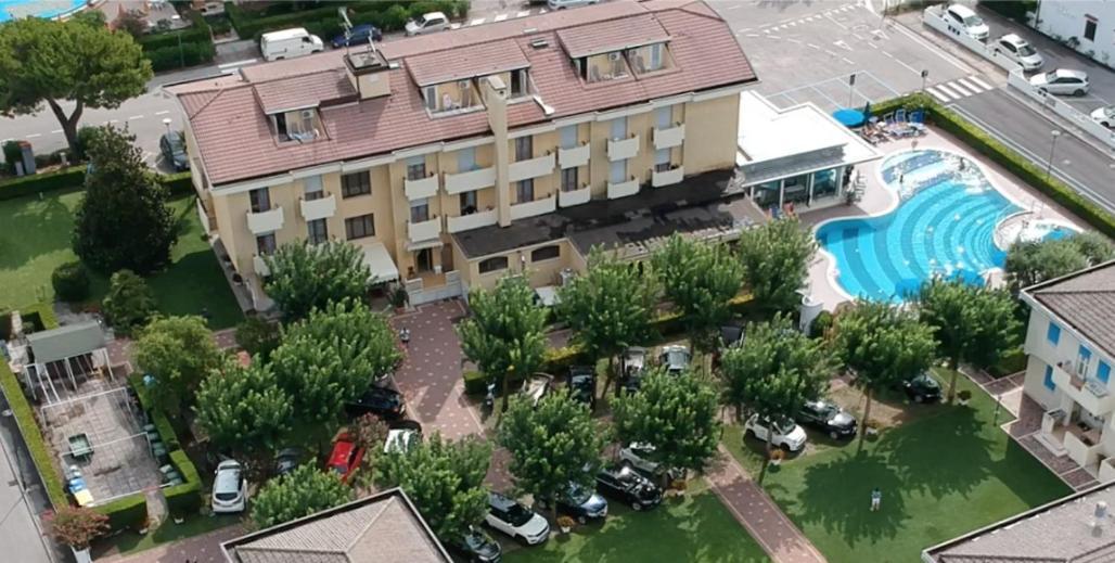 Hotel Junior Ca' di Valle Cavallino-Treporti Esterno foto